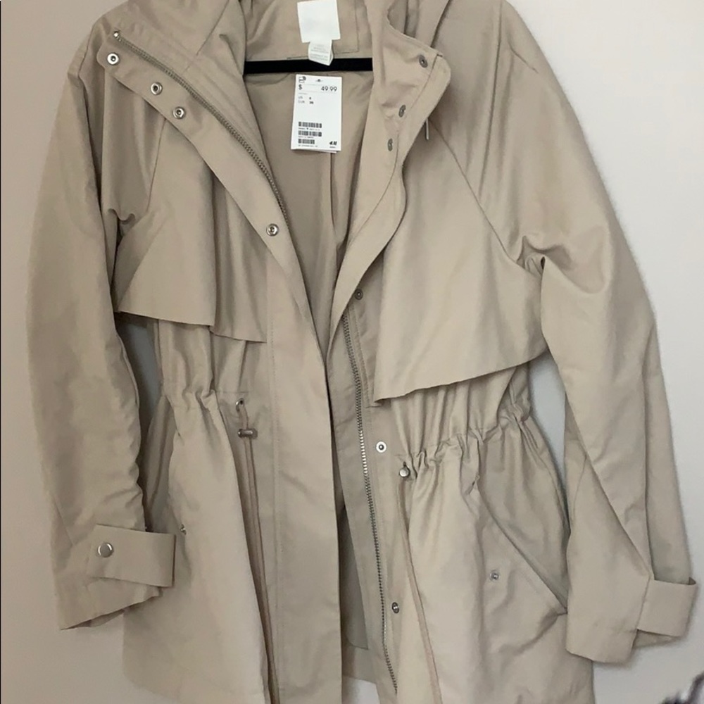 H&M trench coat BRAND NEW